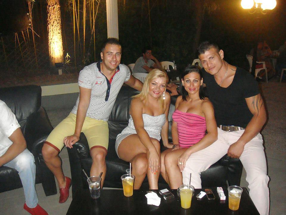 25P Romanian girl: Roxana