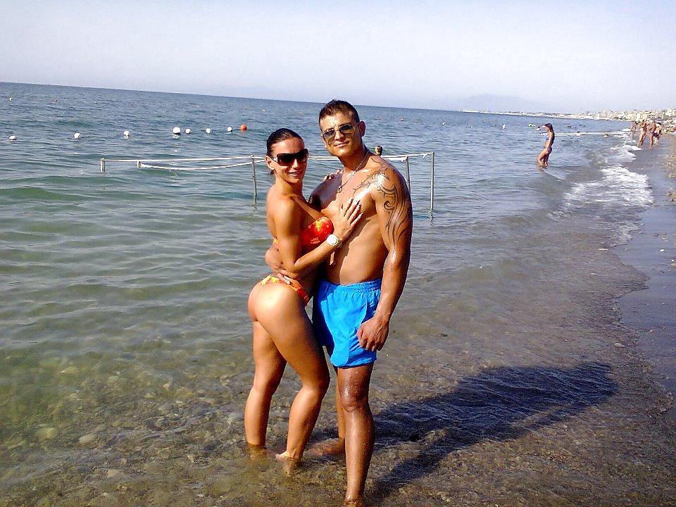 25P Romanian girl: Roxana