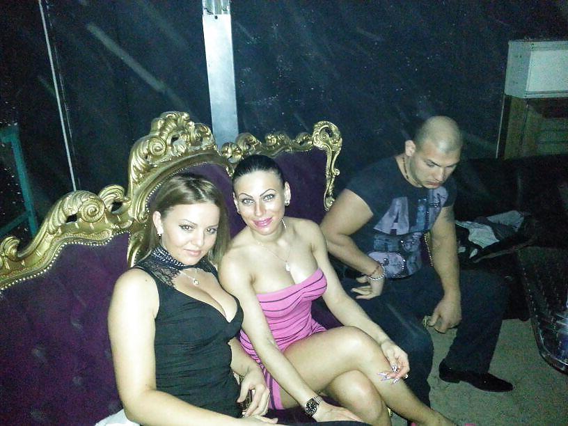 25P Romanian girl: Roxana
