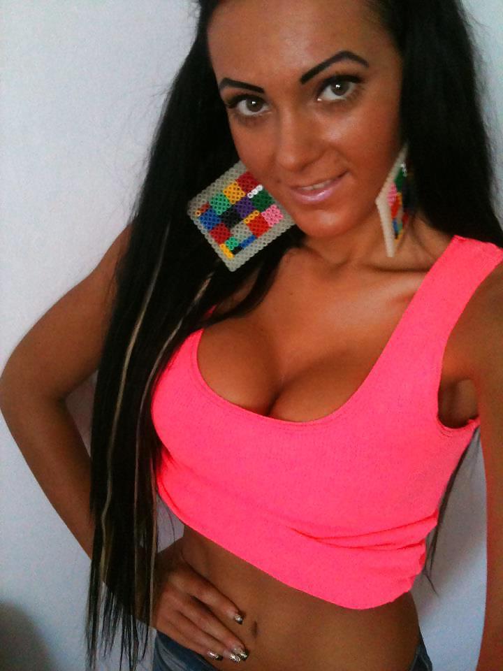 18P Romanian women: christina