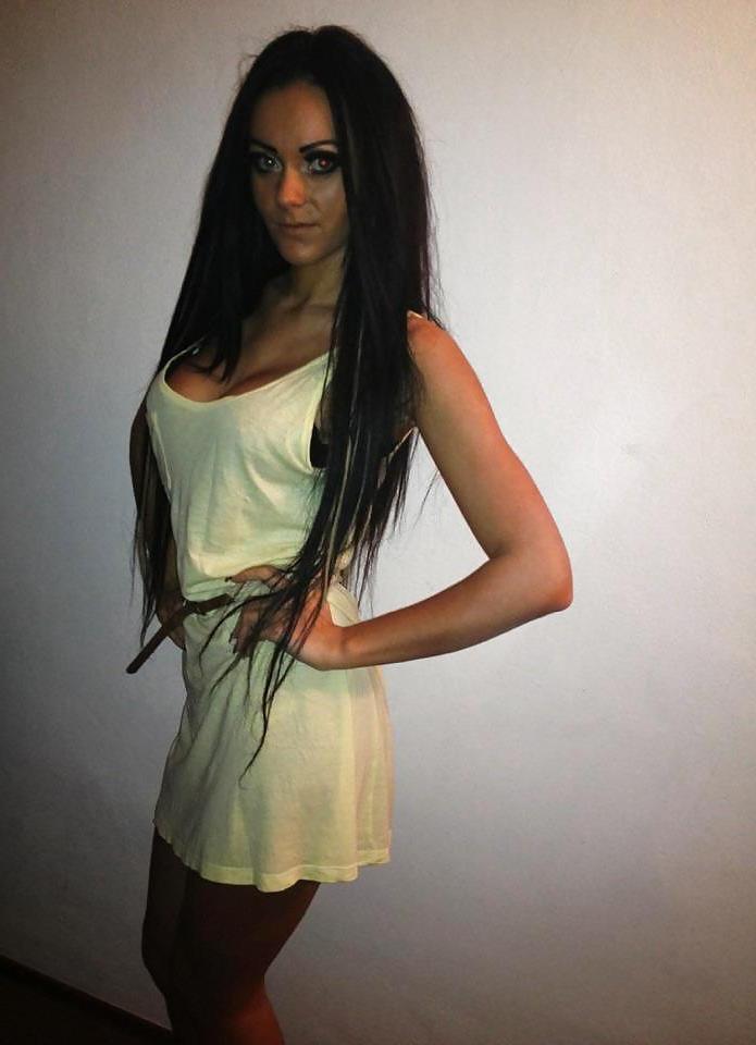 18P Romanian women: christina