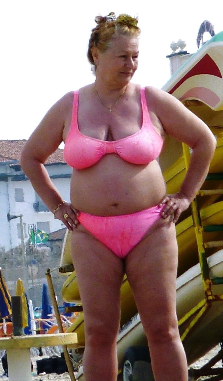 25P Swimsuit bikini bra bbw mature dressed teen big tits - 80