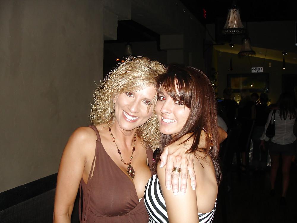 25P Moms and daughter's friends