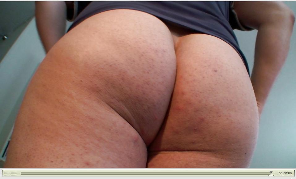 12P Big butt