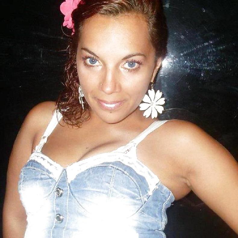 8P Romanian teen: iuliana