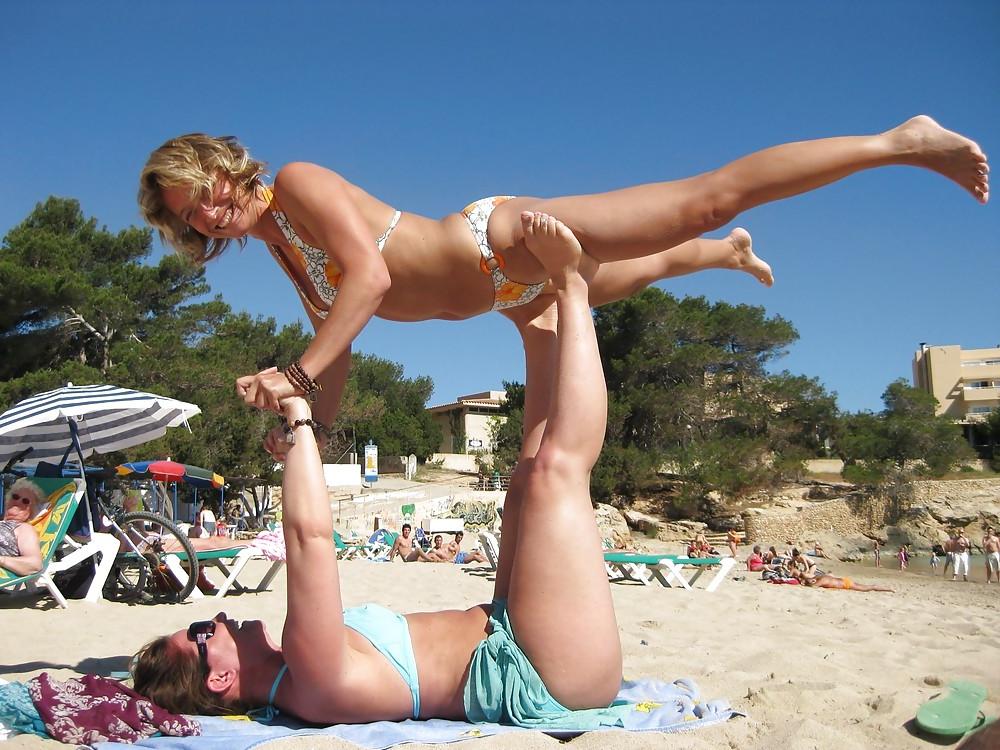 23P Mature bikini.