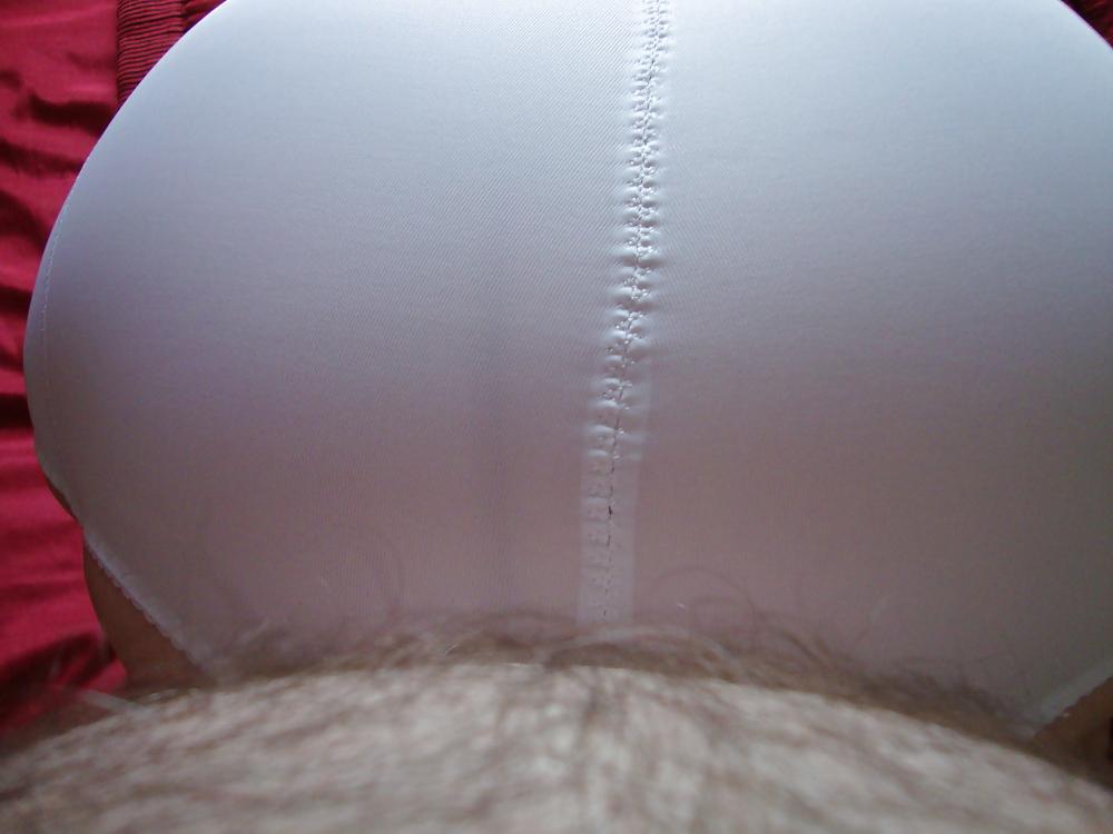 4P More of my voluptuous lady!!