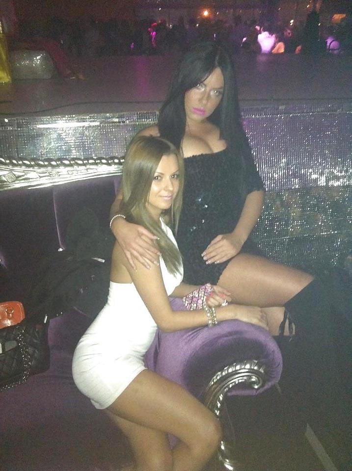 25P Romanian women: isabella