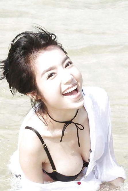 25P Vietnamese - Elly Tran
