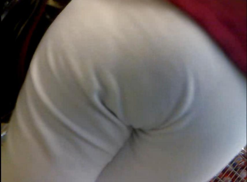 7P Voyeur Asses at Supermarket
