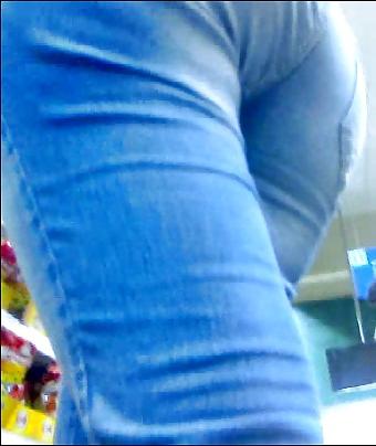 7P Voyeur Asses at Supermarket