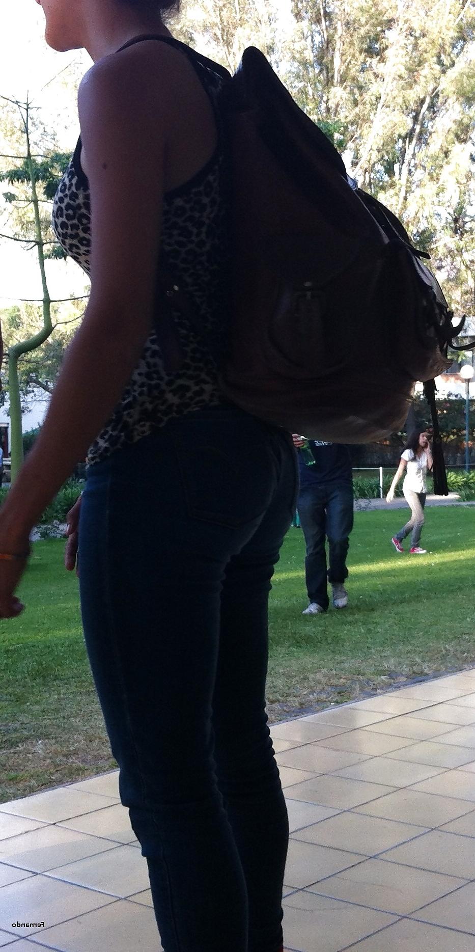 11P Voyeur Teens