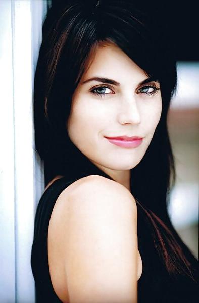 7P Meghan Ory