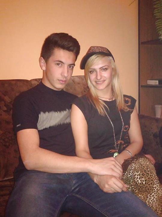 22P Romanian girl: Alina
