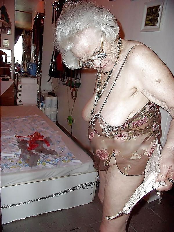 10P Fuckable Grandma