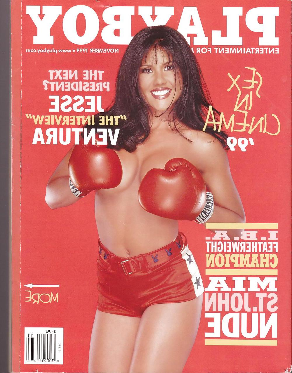 25P MY VINTAGE PLAYBOY COLLECTION