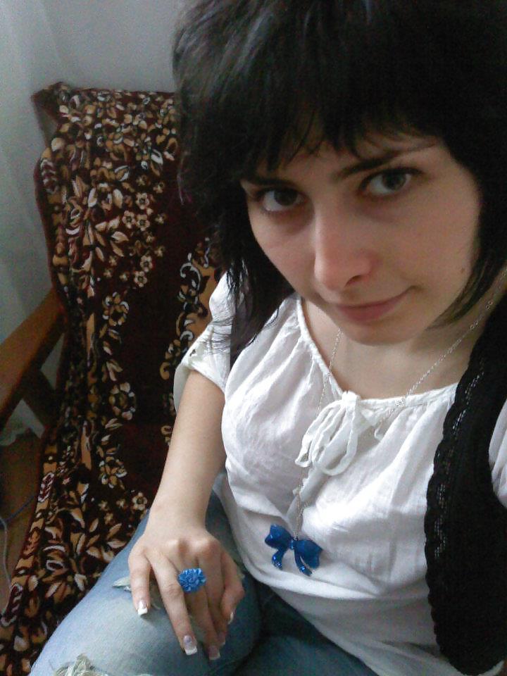 7P Romanian girl 6