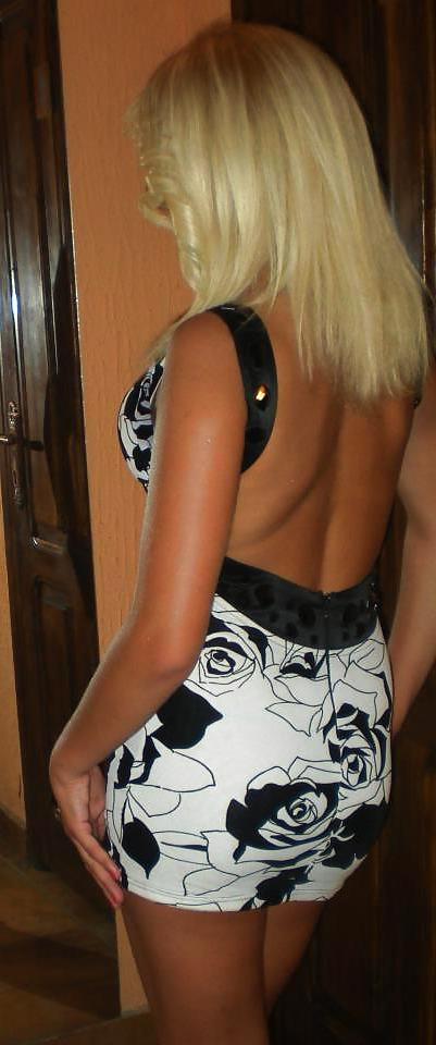 13P Romanian women: andreea