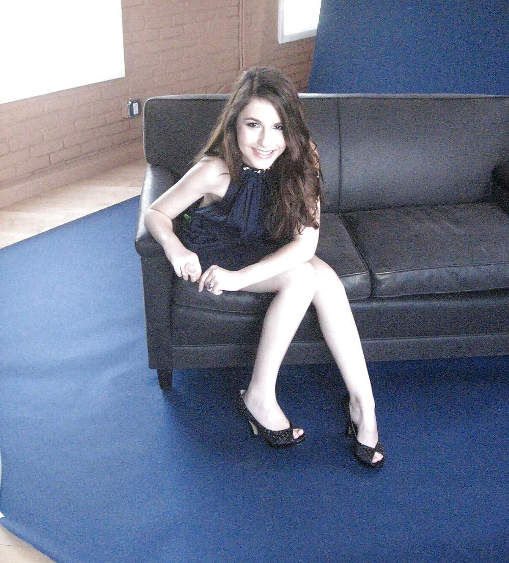 25P Erin Sanders