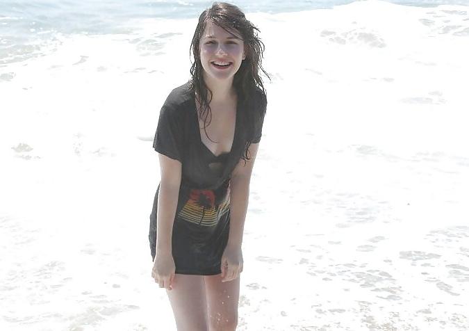 25P Erin Sanders
