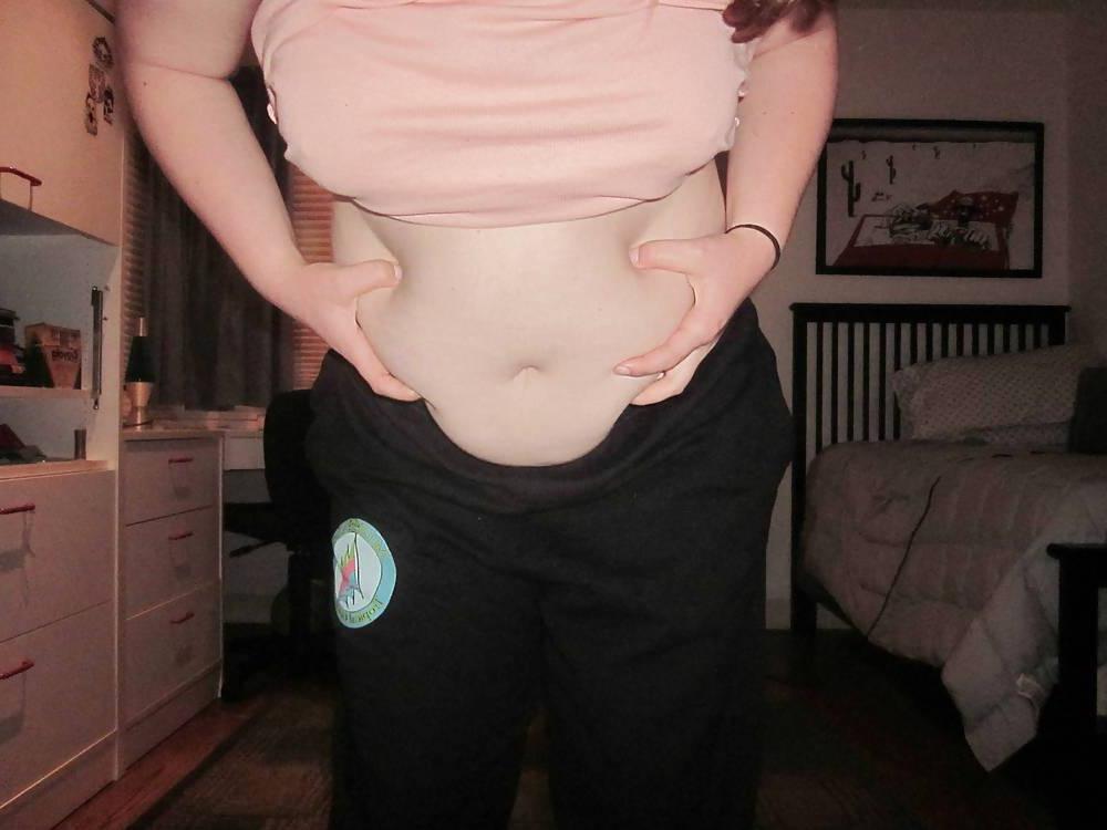 23P Chubby teen whore Melynda shows pussy, tits and ass