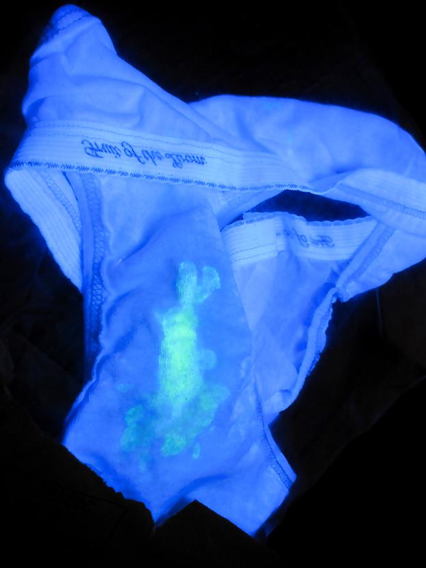 21P Wet pussy pics 2