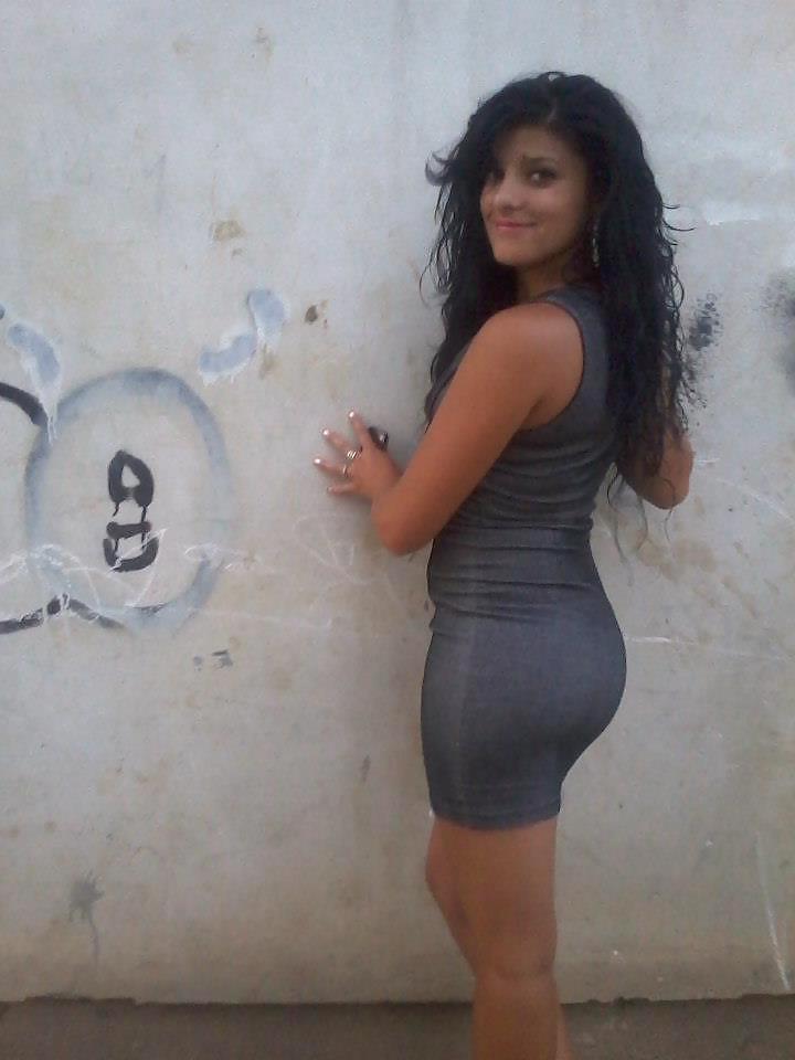 18P Romanian girl: narcissa