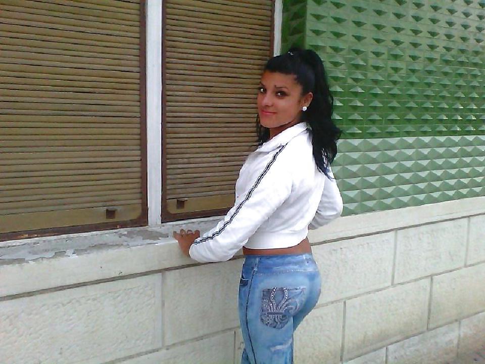18P Romanian girl: narcissa
