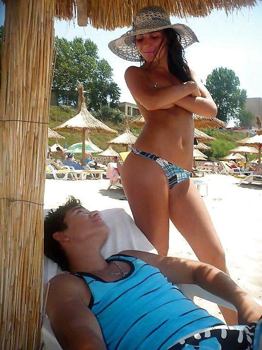 17P Romanian girl: flora