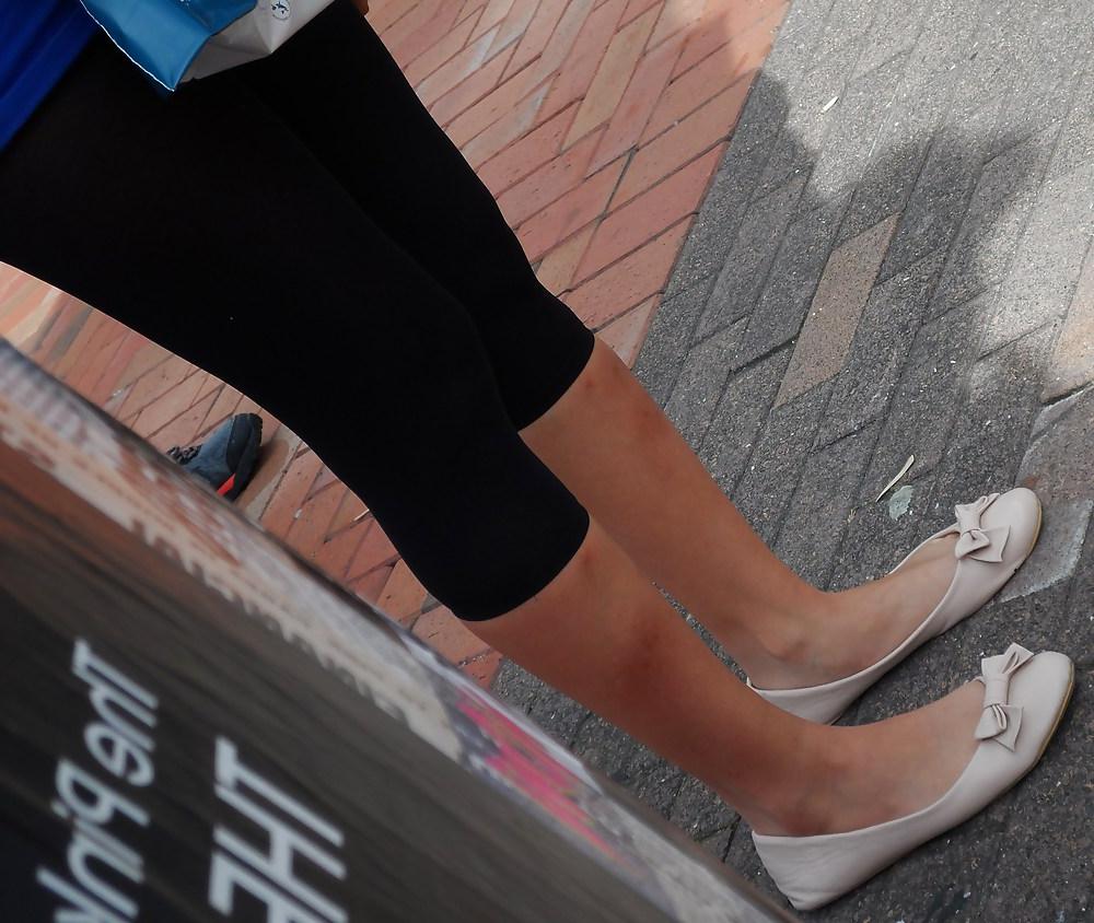 25P Voyeur Tights 2