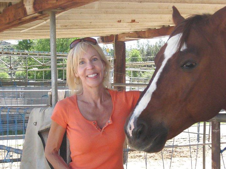 25P Erica Lauren-Perfect Mature Lady