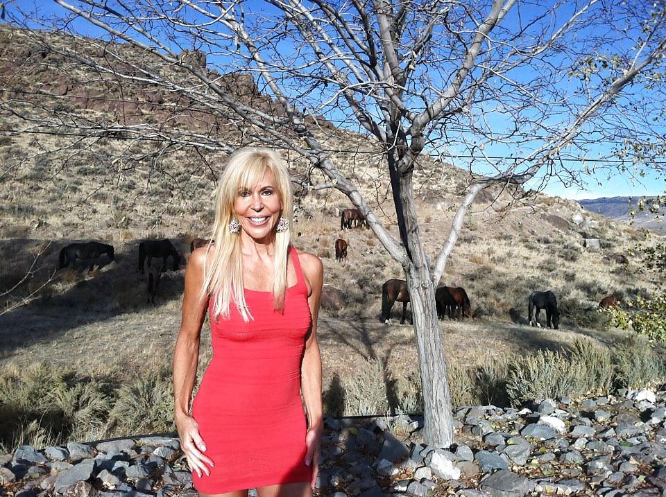 25P Erica Lauren-Perfect Mature Lady