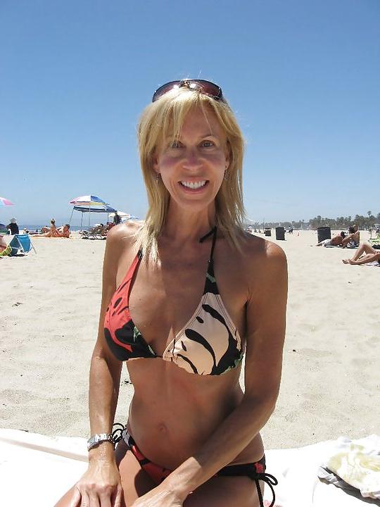 25P Erica Lauren-Perfect Mature Lady