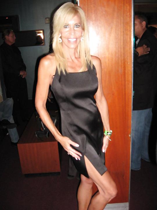 25P Erica Lauren-Perfect Mature Lady