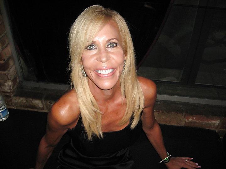 25P Erica Lauren-Perfect Mature Lady