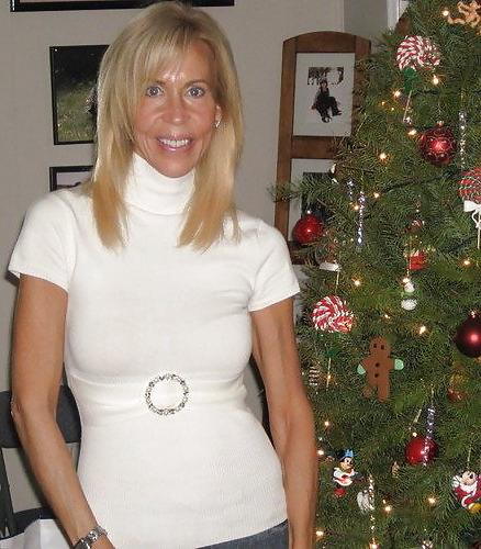 25P Erica Lauren-Perfect Mature Lady