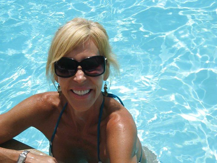 25P Erica Lauren-Perfect Mature Lady