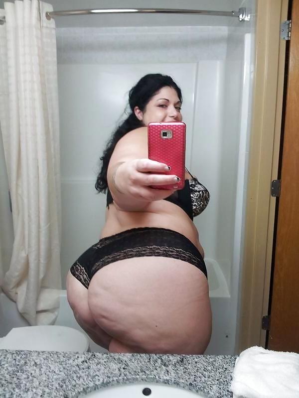 22P MLBBW' STILL IN BIG GIRL' WORLD'