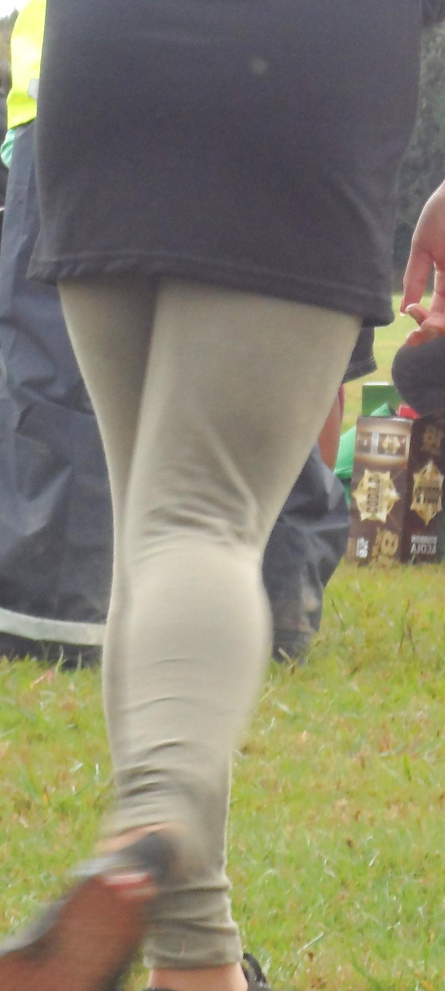 25P Voyeur Tights 5