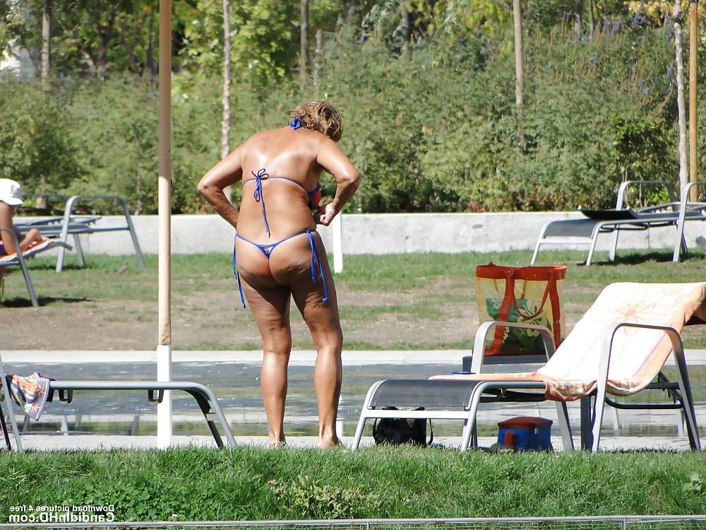 24P Super Sexy Mature Grandma :)