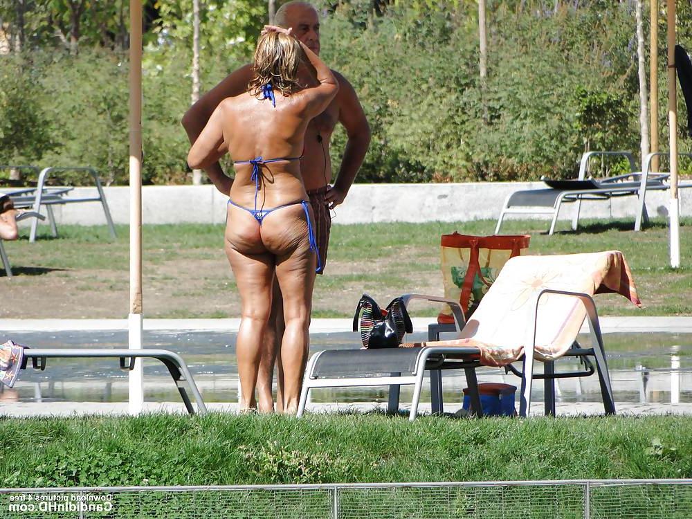 24P Super Sexy Mature Grandma :)