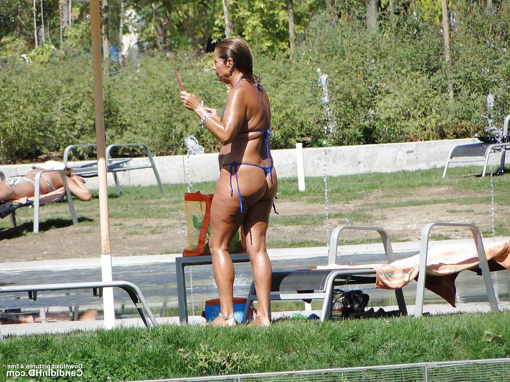 25P Super Sexy Mature Grandma :) 2