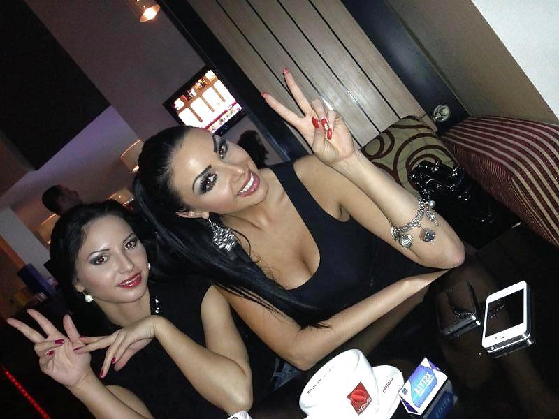21P Romanian girl: Andreea