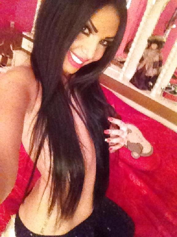 21P Romanian girl: Andreea