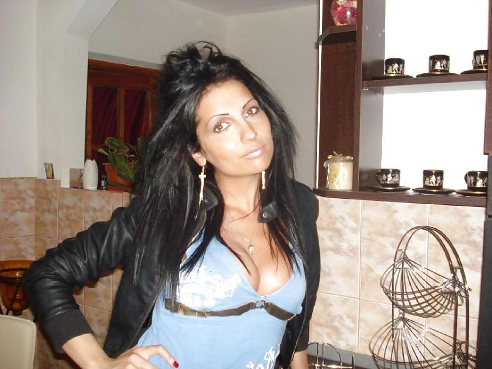 17P Romanian girl: bianca