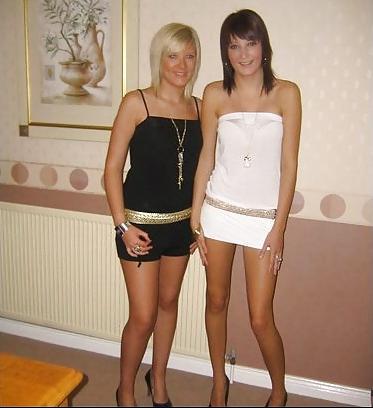 24P Sexy Girls in Nylons and Pantyhose