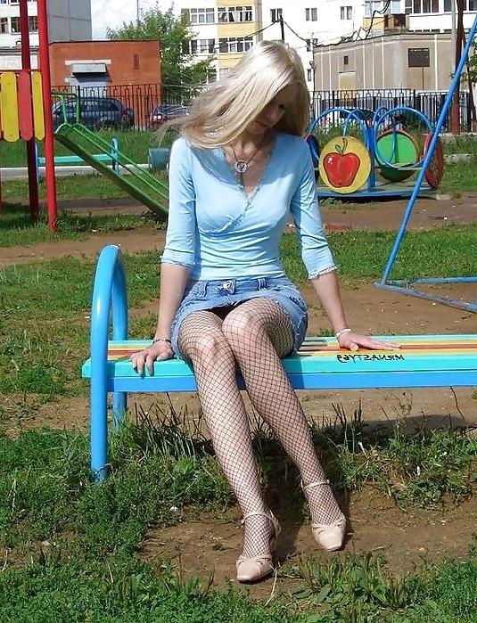 13P Wife's Hot Pussy Upskirt 2