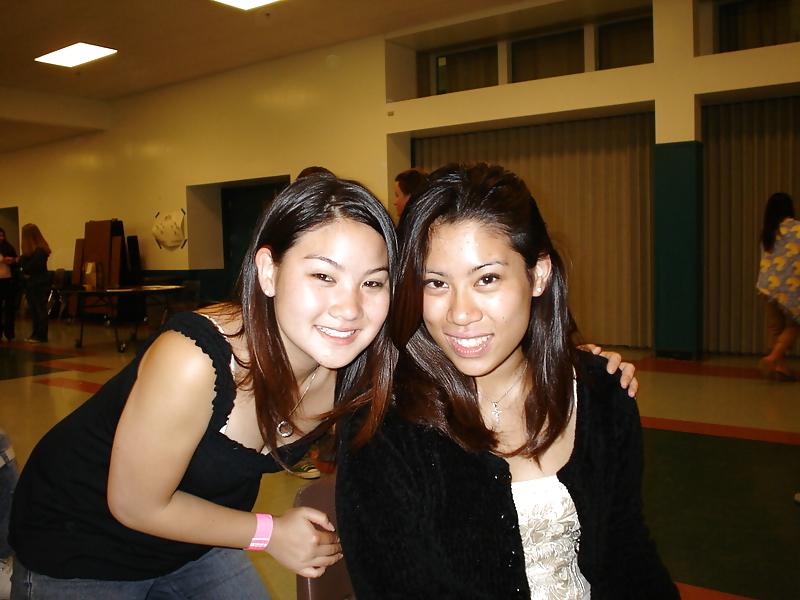 19P The Beauty of Amateur Hairy Asian Teen