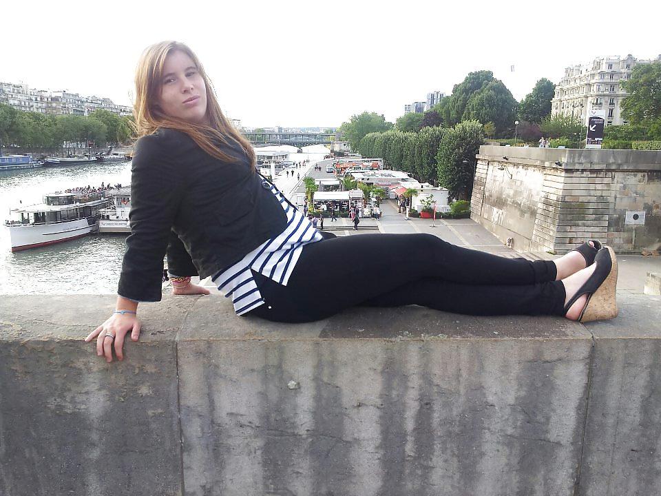 16P Voyeur Girl Melissa Suce 