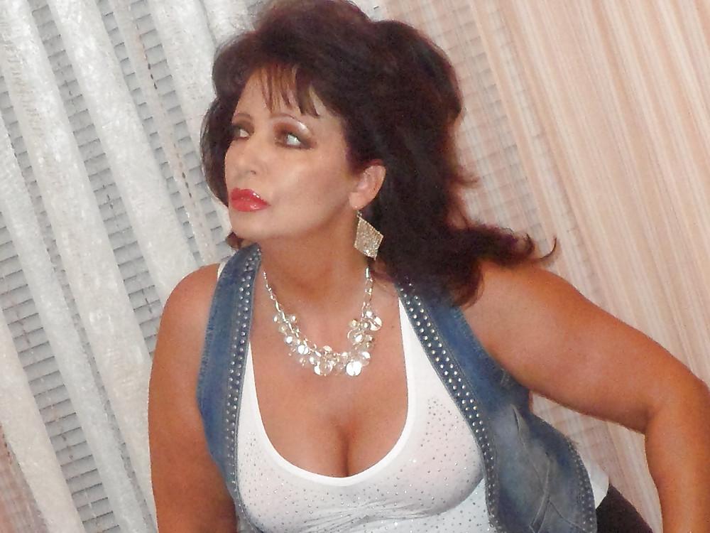 25P Mature whore - Diana